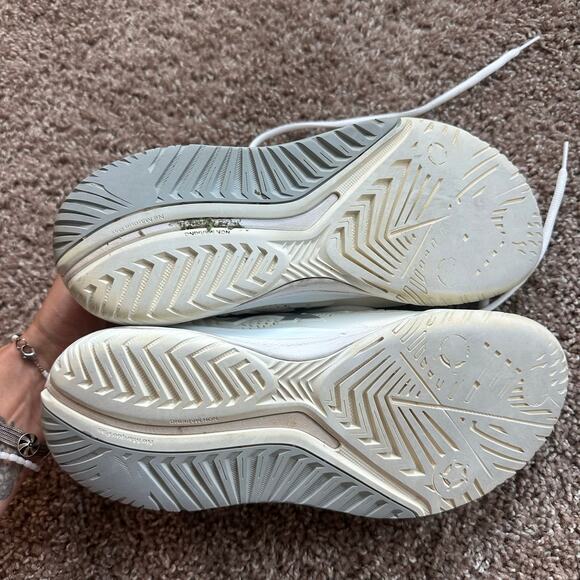 ASICS Gel Resolution White/Silver Tennis Shoes- 8.5 - Picture 7 of 7